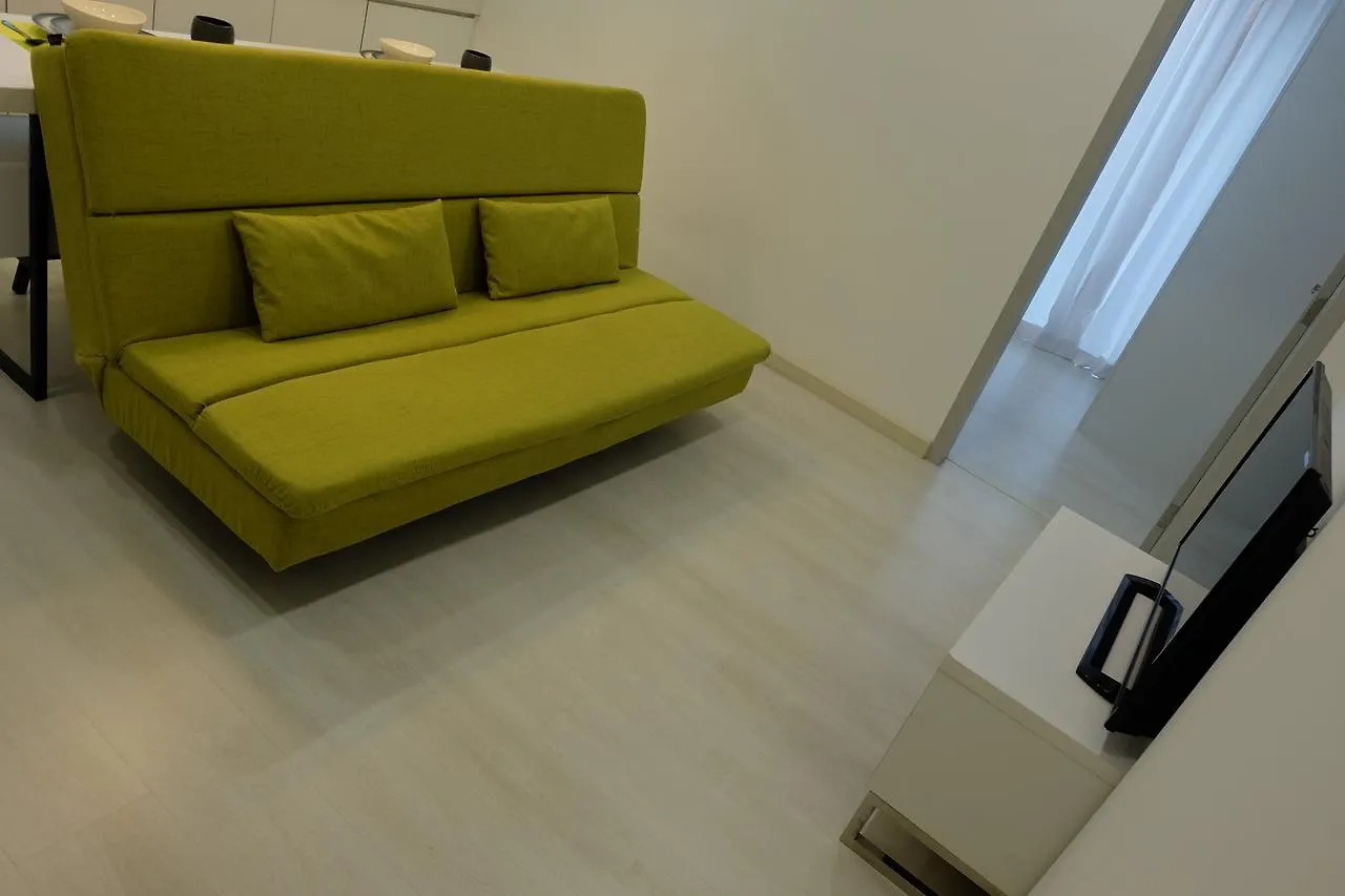 شقة Karen'S Straits Garden Suite